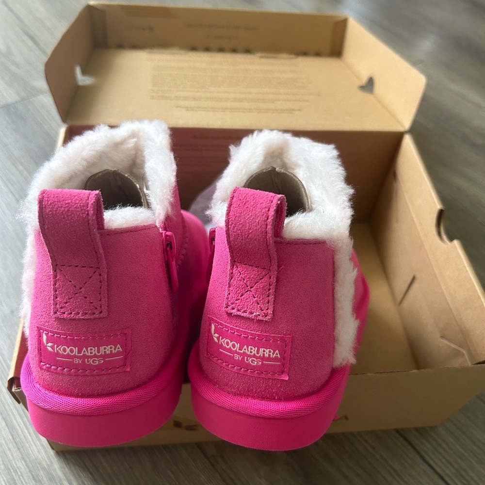 Koolaburra Pink Ankle Boots with Sherpa Lining